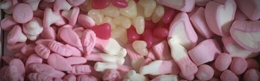 طراحی وب سایت قنادی و طراحی سایت شیرینی فروشی و طراحی سایت قنادی و طراحی فروشگاه قنادی آنلاین و راه اندازی فروشگاه اینترنتی شیرینی جات و دیزاین وبسایت شیرینی سراها و طراحی پرتال کارخانجات شیرینی جات و طراحی پورتال کارگاه های شیرینی پزی - طراحی سایت قنادی برای شیرینی فروشی پف پاستری