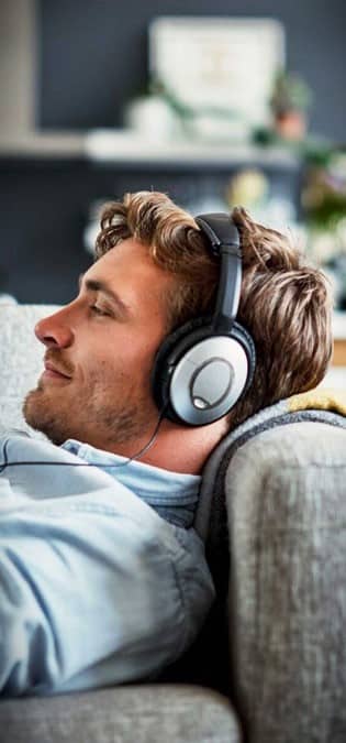 Language-School-Institute-Web-Design-ّIdea-Production-of-Language-Teaching-Audio-Podcasts طراحی وب سایت آموزشگاه زبان و موسسه آموزش زبان و راه اندازی پرتال موسسات آموزشی زبان های خارجی و مدارس زبان آموزی و کانون زبان و آموزشگاه های زبان های خارجه و طراحی پرتال آکادمی های زبان و ساخت فروشگاه اینترنتی اقلام آموزشی و کتاب های آموزش زبان - ایده طراحی سایت آموزشگاه زبان : تولید پادکستهای صوتی آموزش زبان