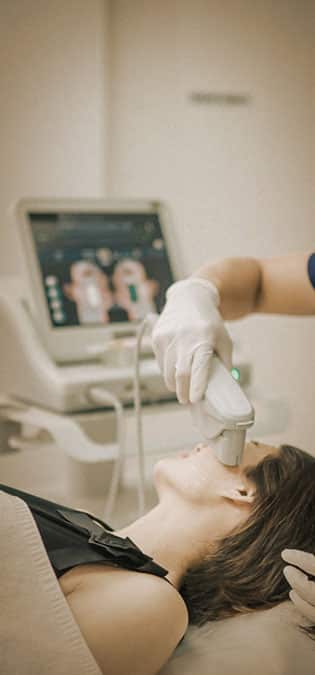 Cosmetic-Beauty-Surgery-Web-Site-Design-Idea-Up-to-date-Equipment-and-Technologies-of-Cosmetic-Surgery طراحی سایت جراحی زیبایی و ساخت سایت کلینیک زیبایی و راه اندازی پرتال مطب پزشکان جراح زیبایی و طراحی سایت دکتر جراح پلاستیک و ساخت پرتال اطلاع رسانی مطب پزشکان جراح زیبایی - به روز بودن تجهیزات و فناوریهای جراحی زیبایی