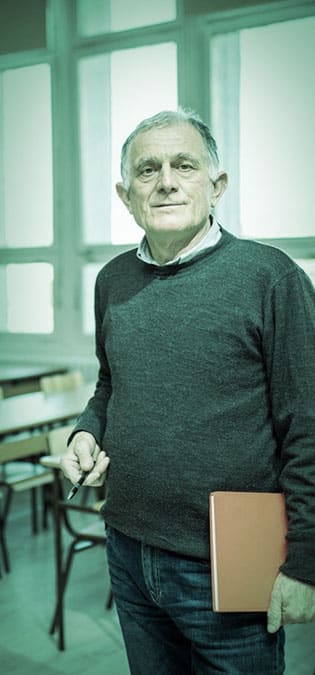 Educational-Institutions-Web-Site-Design-Introducing-the-Professors-of-the-Educational-Complex طراحی سایت آموزشگاه و طراحی وب سایت موسسه آموزشی و راه اندازی پرتال اطلاع رسانی و ثبت نام موسسات آموزشی و ساخت وبسایت شرکتهای سرویس دهنده خدمات آموزشی و آموزش های الکترونیکی و فروشگاه اینترنتی اقلام آموزشی - معرفی اساتید مجموعه آموزشی