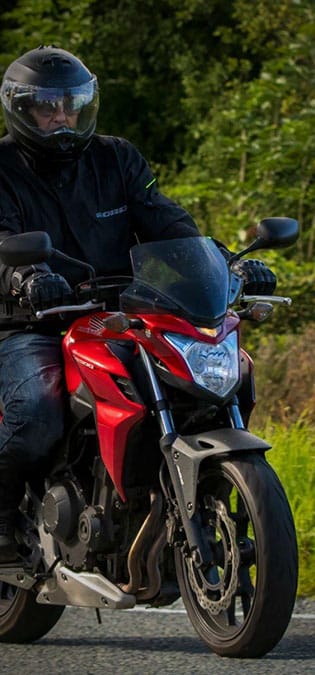 Motorcycles-and-Motor-Companies-Web-Design-Idea-Explore-the-World-of-Motorcycles طراحی سایت موتور و صنایع موتوری و طراحی وب سایت شرکت های موتورسیکلت و طراحی فروشگاه اینترنتی موتورهای صنعتی و ساخت وب سایت فروشگاهی موتور سیکلت و طراحی پرتال فروش محصولات موتوری و طراحی وبسایت کارخانجات تولید موتورسیکلت و موتور برقی - گشت و گذار در جهان موتورسیکلت