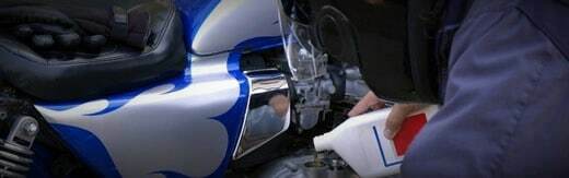 طراحی سایت شرکت روغن موتور و ساخت وب سایت برای شرکتهای تولیدی روغن موتور و طراحی پرتال اطلاع رسانی شرکت های اویل و راه اندازی پورتال پالایشگاه‌های تولید روغن موتور و شرکت های سازنده روان کننده های خودرو و روان ساز صنعتی - طراحی سایت روغن برای وبسایت Chevron Lubricants در کشور آمریکا